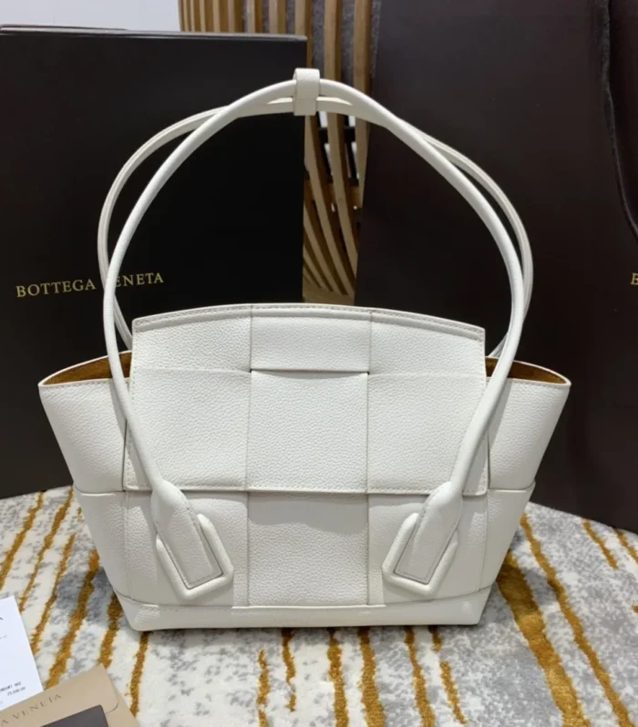 The Arco Lychee Woven