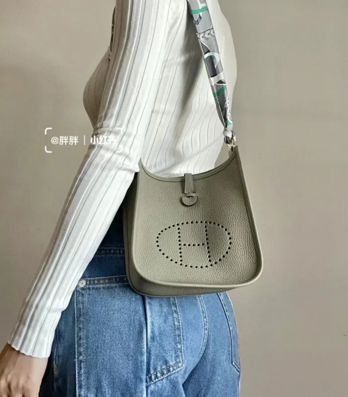Evelyne Mini Sage