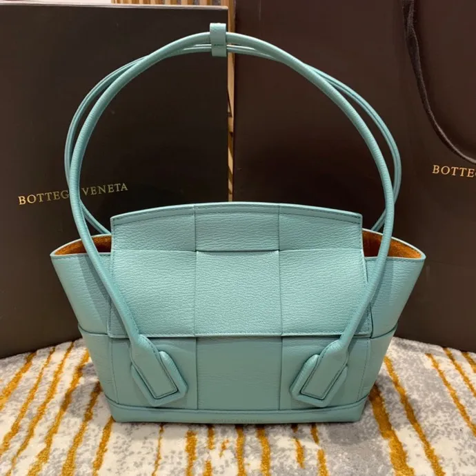 RORC33C Bag