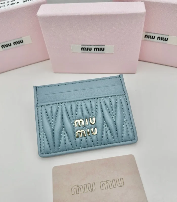 SMALL CARDHOLDER 10 IN BLUE PASTEL LAMBSKIN