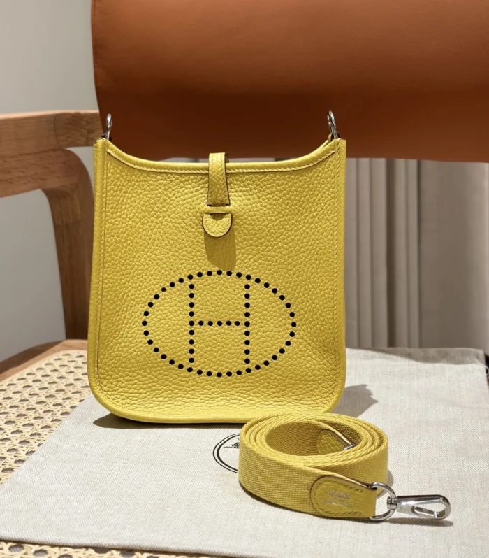 Evelyne Mini Naples Yellow