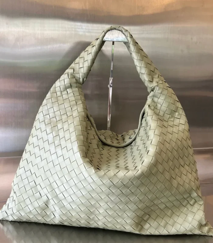 Large Hop 54 In Sardine Grey Lambskin
