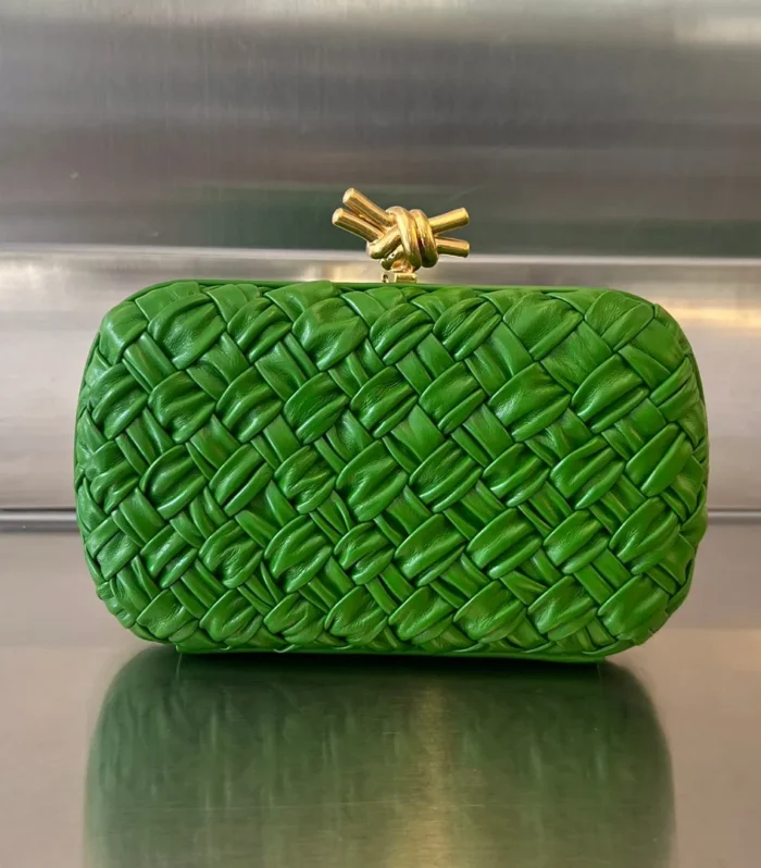 Knot 19 In Emerald Green Lambskin