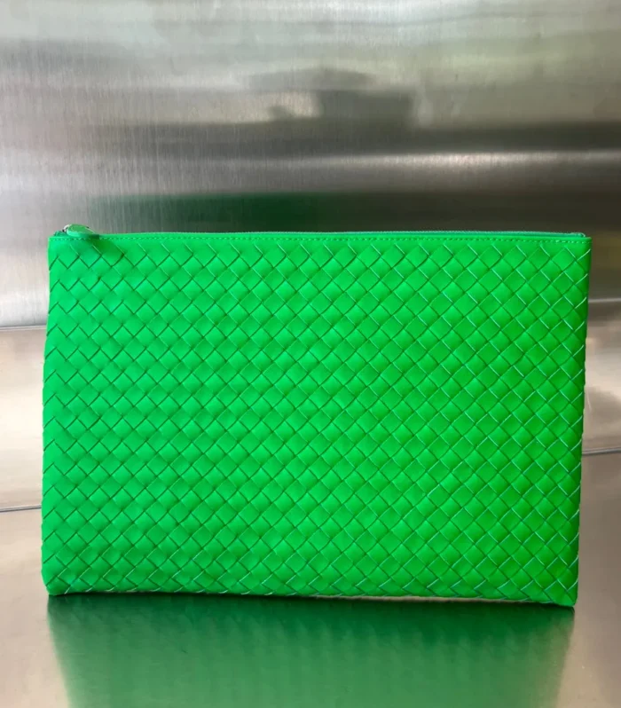 Intrecciato 30 In Emerald Green Lambskin