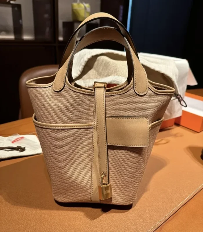 Evelyne Cinematic Bag