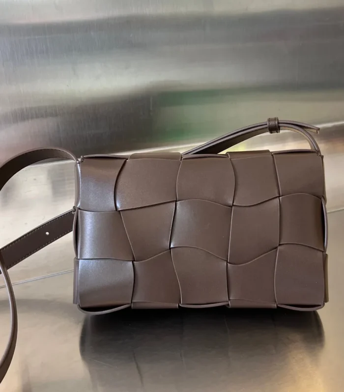 Cassette 23 In Chocolate Calfskin With Wavy Pattern
