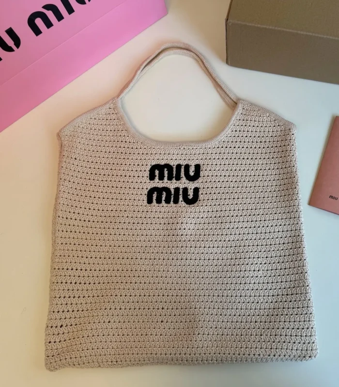 HOLLOW KNITTED TOTE BAG 35 IN OFF WHITE MIX BLACK WOVEN FABRIC
