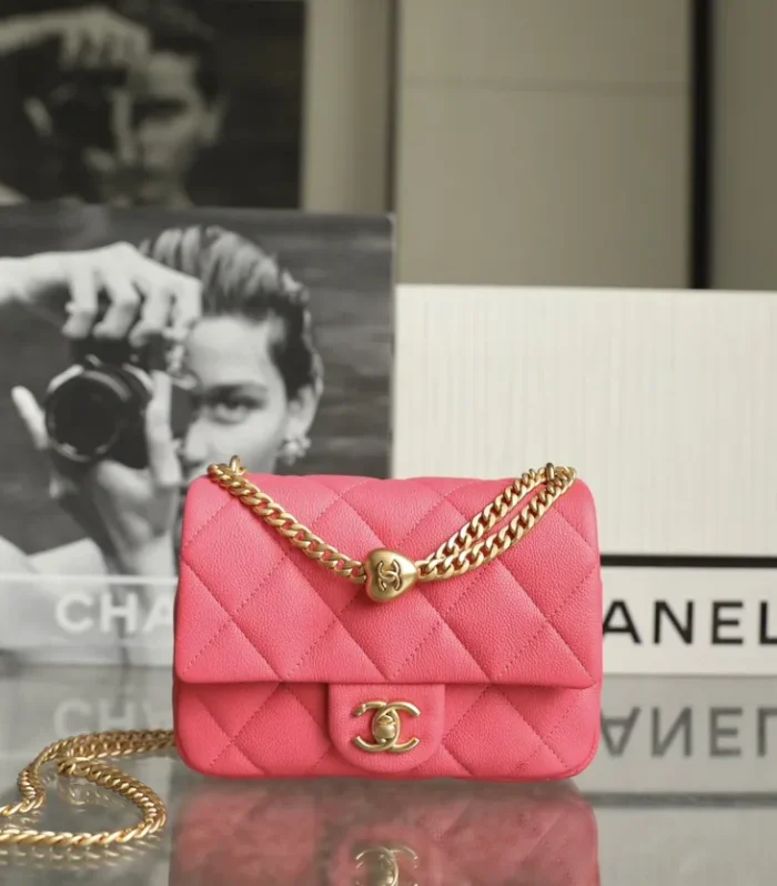 Heart Flap Bag Medium Pink