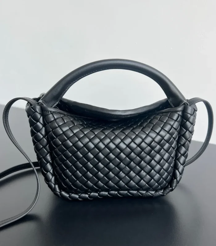 Bv Small Cobble Top Handle 23Cm Black Lambskin