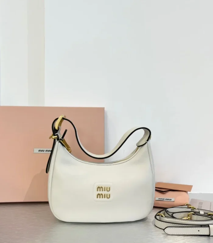 HOBO 20 BAG IN WHITE CALFSKIN