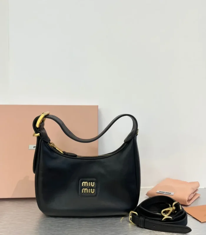 Bv Small Andiamo 25Cm Light Yellow Lambskin