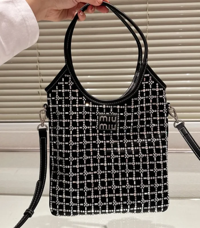 CRYSTAL TOTE 24 BAG IN BLACK CALFSKIN