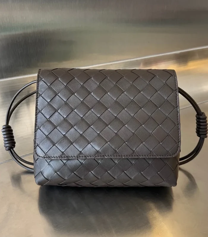 Bv Mini Crossbody Bag 19Cm Chocolate Calfskin Ghw