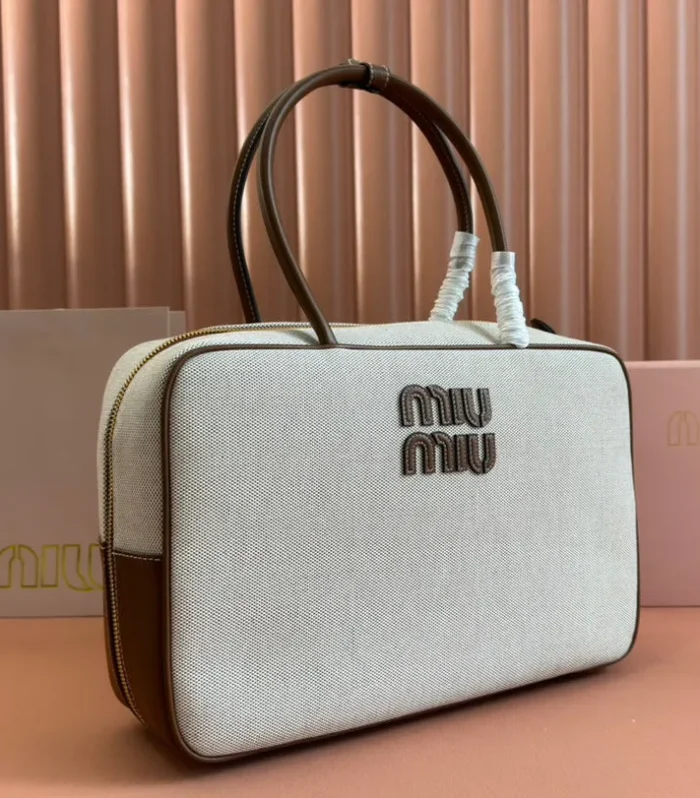 BEAU TOP HANDLE BAG 34 IN WHITE CANVAS AND WALNUT BROWN CALFSKIN TRIM