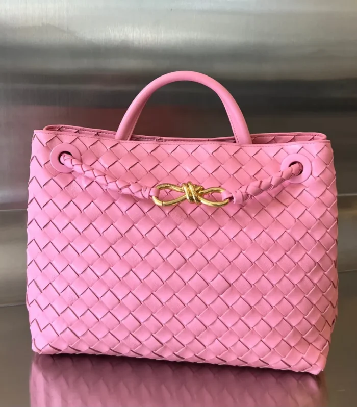 Bv Medium Andiamo 32Cm Pink Lambskin