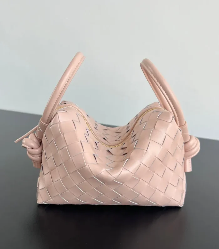 Bv Loop Top Handle 19Cm Pastel Pink Lambskin