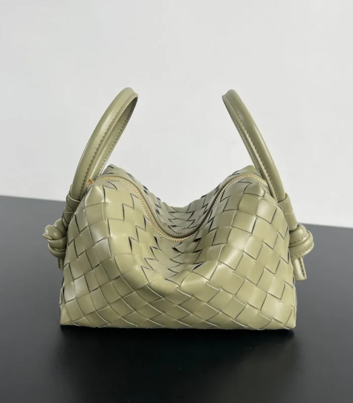 Bv Loop Top Handle 19Cm Green Beige Lambskin
