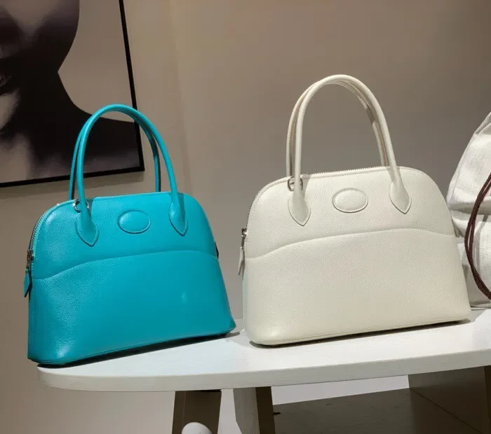 ARCADIE 27 BAG IN NEON YELLOW CALFSKIN