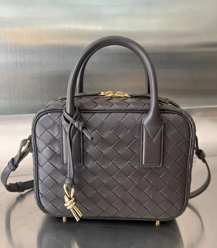 Bv Getaway Small 23Cm Chocolate Lambskin