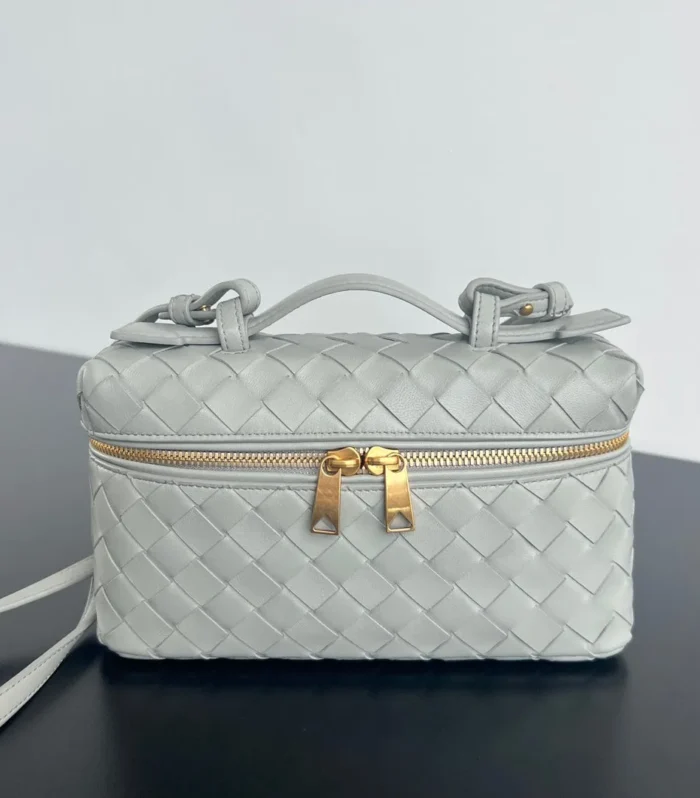 Bang Bang 22 Vanity Case In Grey Coin Calfskin