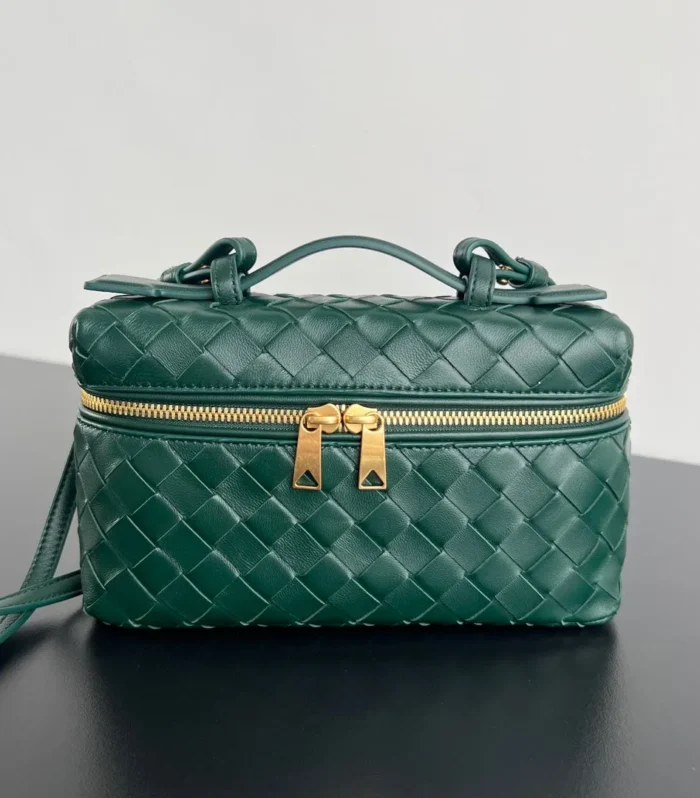 Bang Bang 22 Vanity Case In Dark Green Calfskin