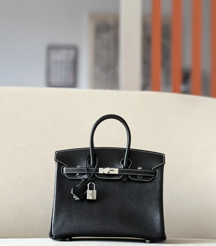 BK25 Goatskin Bag 25cm Black
