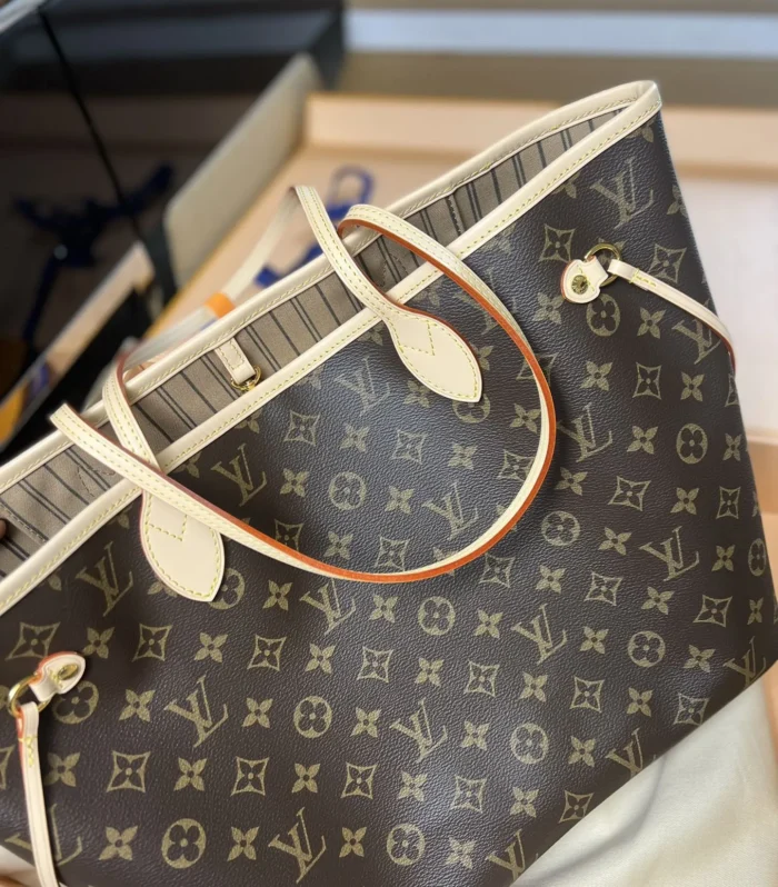 LV Shopping Bag