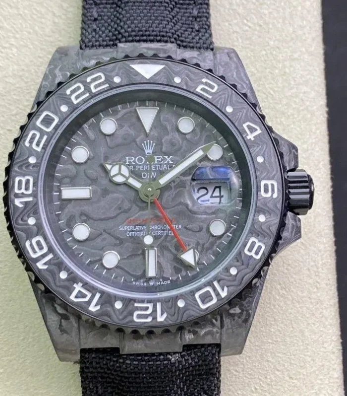 GMT - MASTER II CARBON CASE WHITE