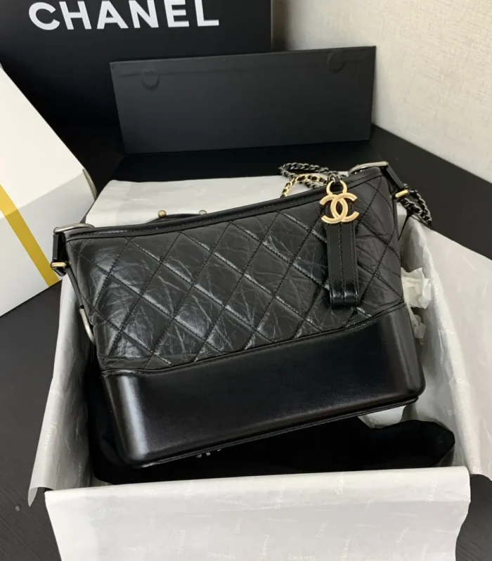 Gabrielle Hobo Medium