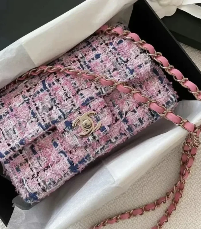 Gabrielle Heart Bag