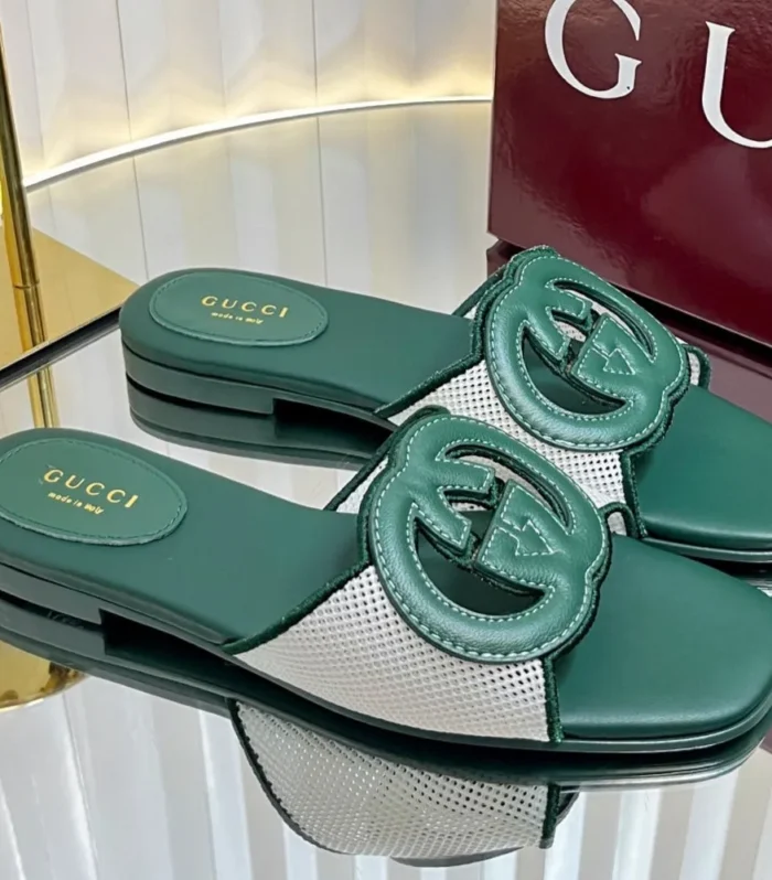 GC 25 Interlocking G Slide Sandal Emerald Green Canvas Cowhide 294643