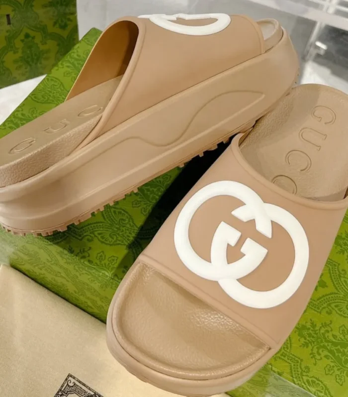 GC 25 Interlocking G 50mm Slide Sandal White Brown Cowhide 292400