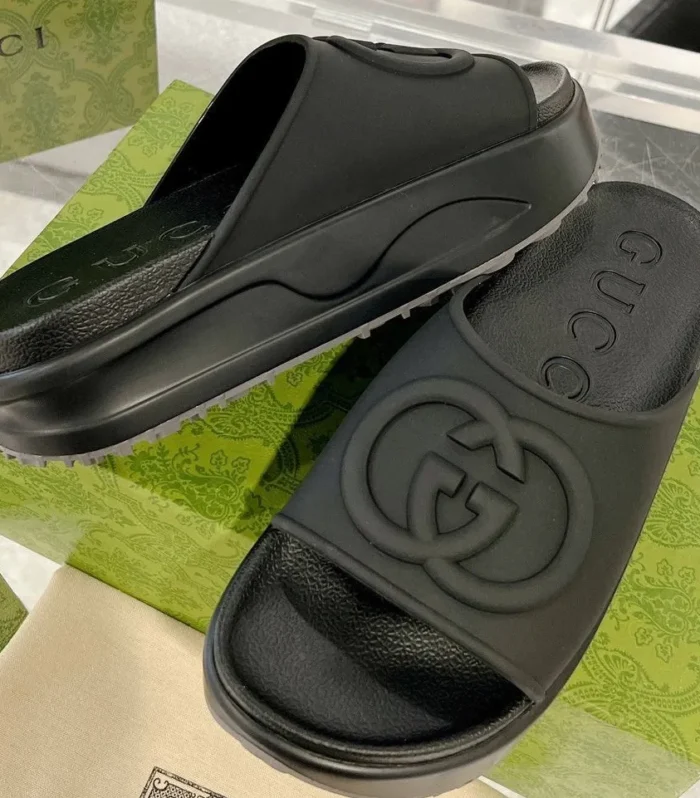 GC 25 Interlocking G 50mm Slide Sandal Black Cowhide 292380