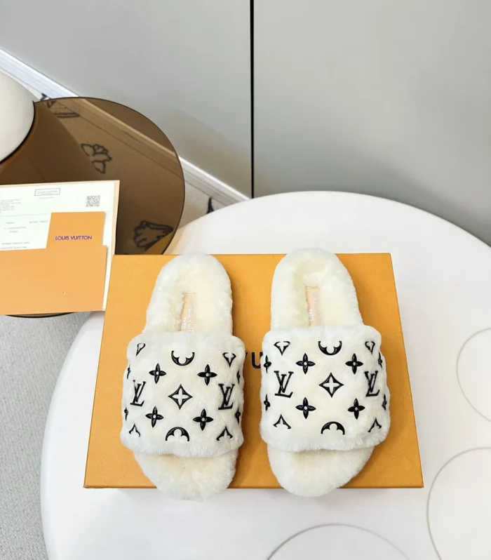 Cloud Wool Slipper