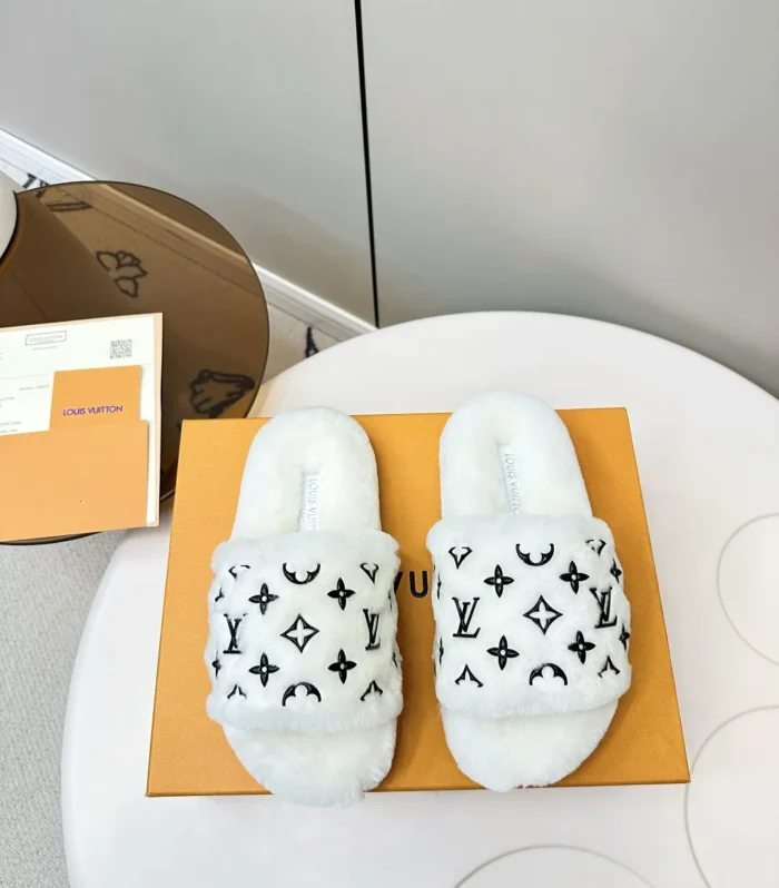 Cloud Wool Slipper