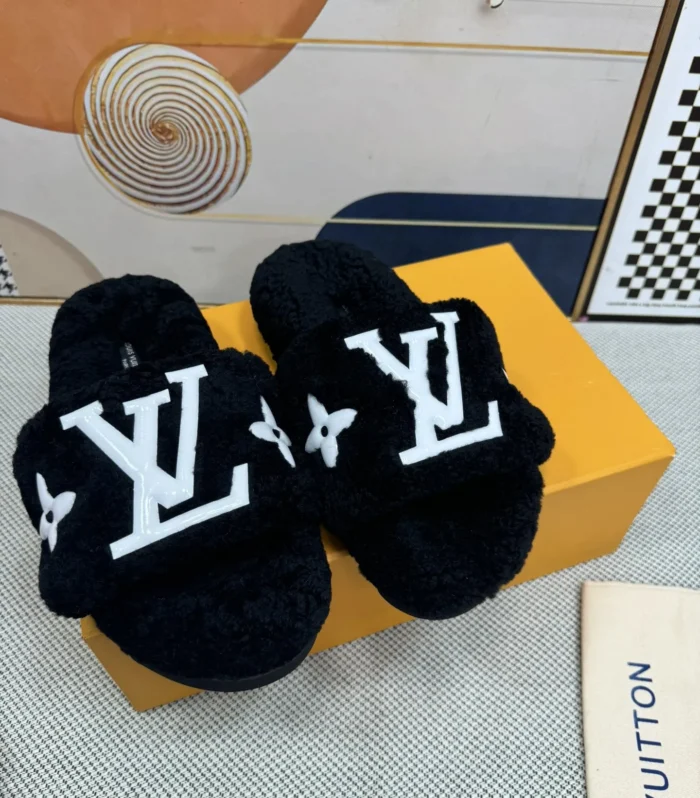 Cloud Fur Slippers