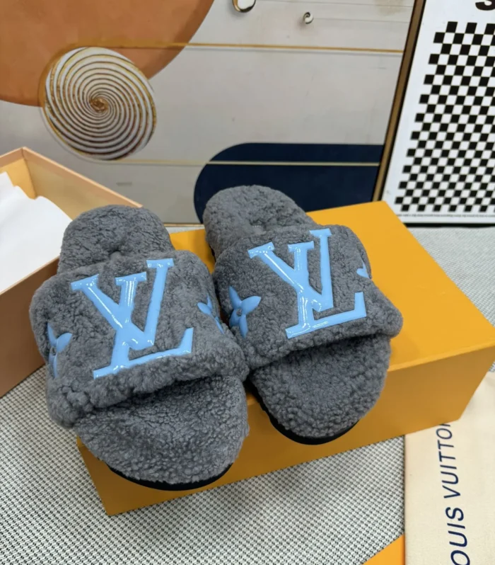 Cloud Fur Slides