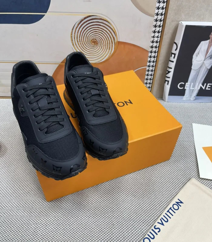 Classic Leather Sneaker