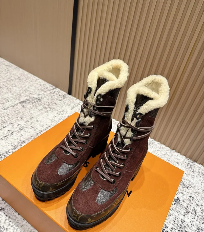 Classic Heeled Boot