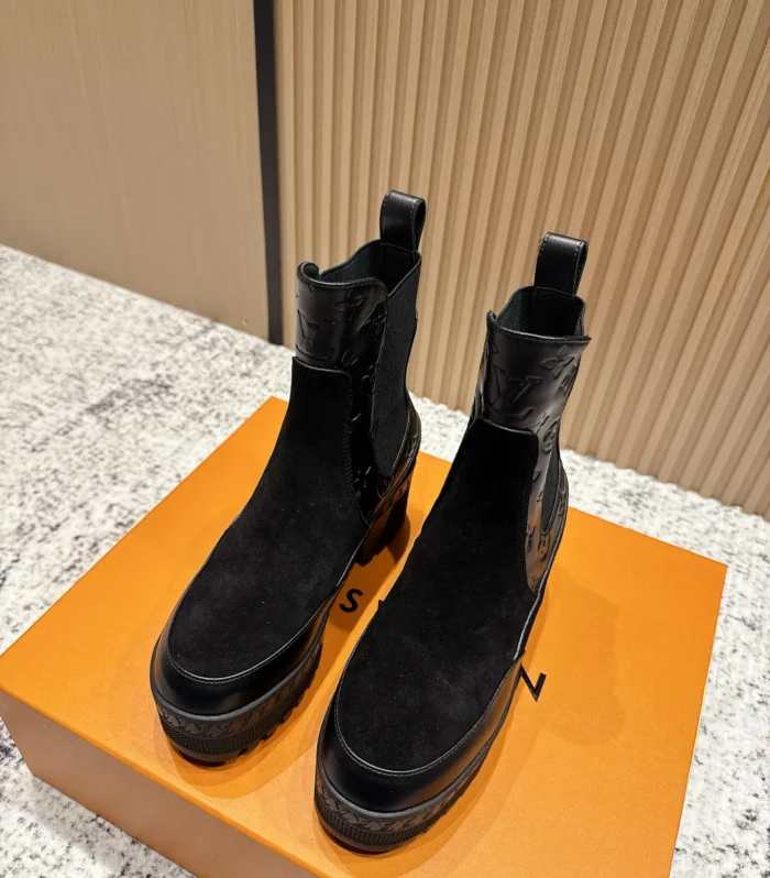 Classic Heel Boot