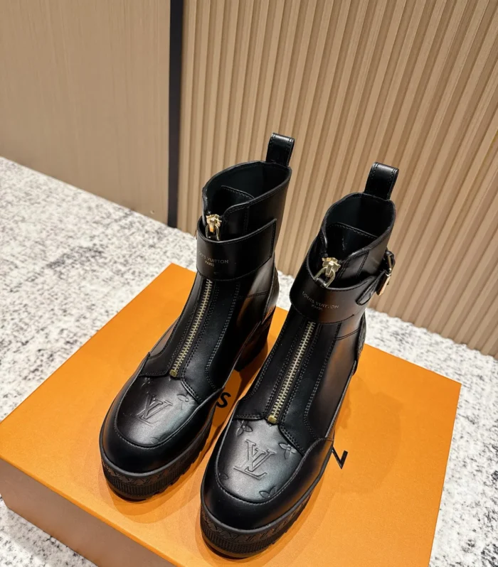 Classic Heel Boot