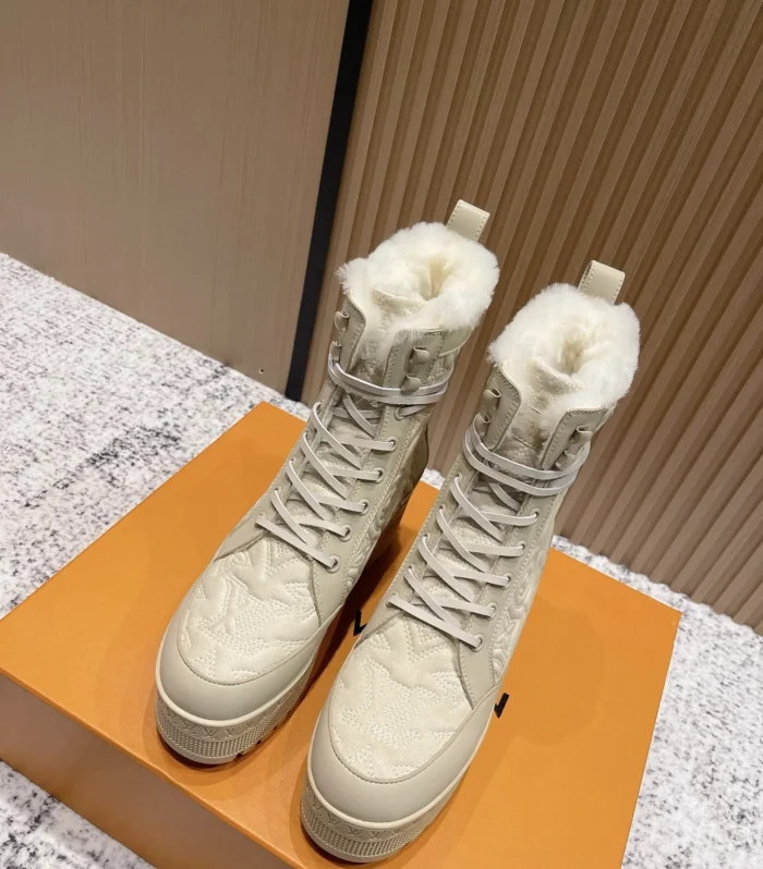 Classic Heel Boot