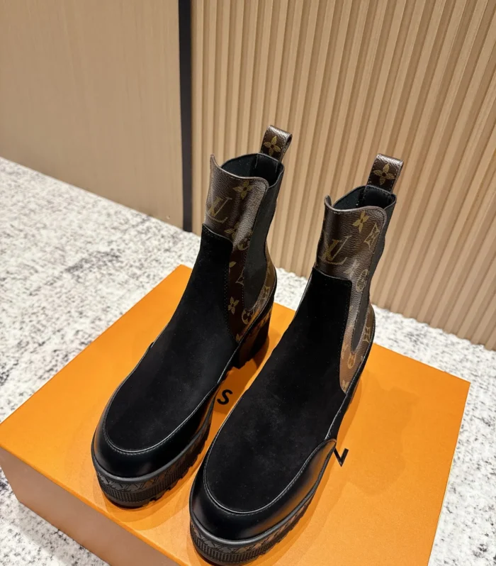 Classic Heel Boot