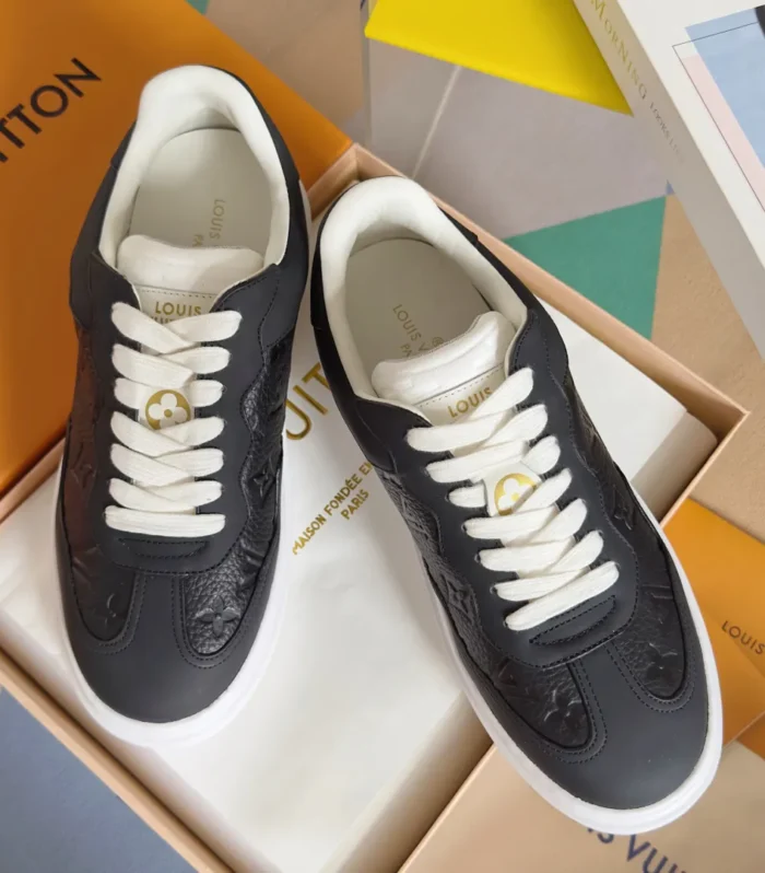 Beverly Hills Sneaker