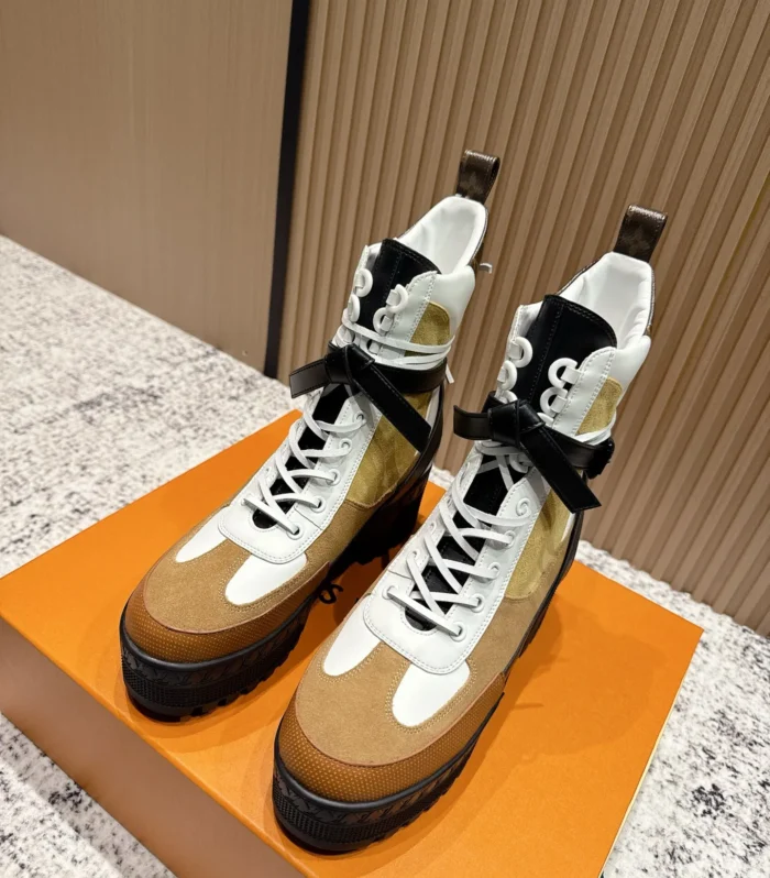 Belted Martin Sand Boots