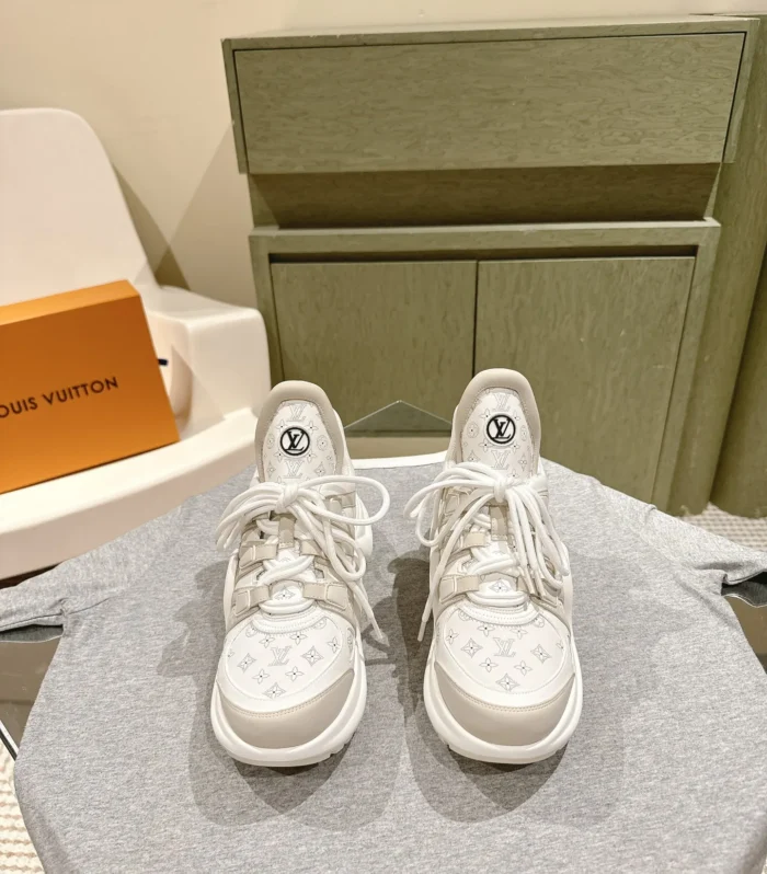 Archlight Sneaker