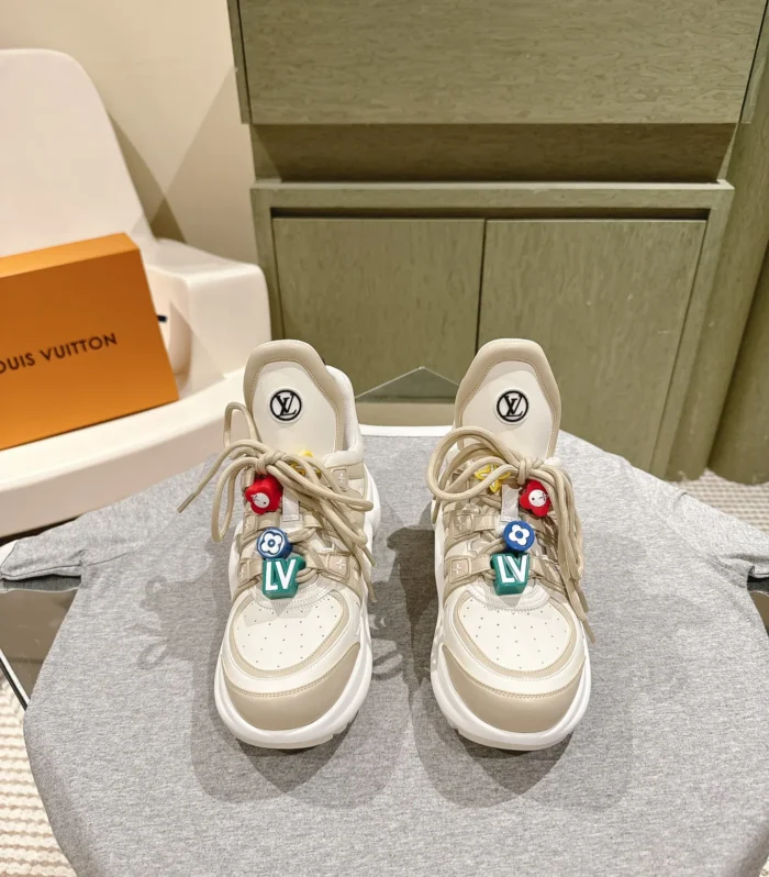 Archlight Sneaker