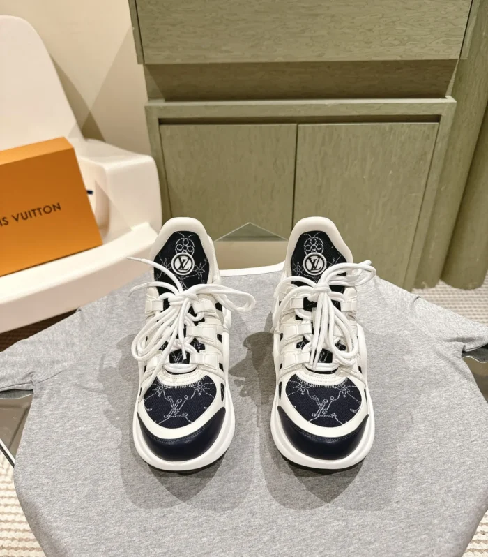 Archlight Platform Sneaker