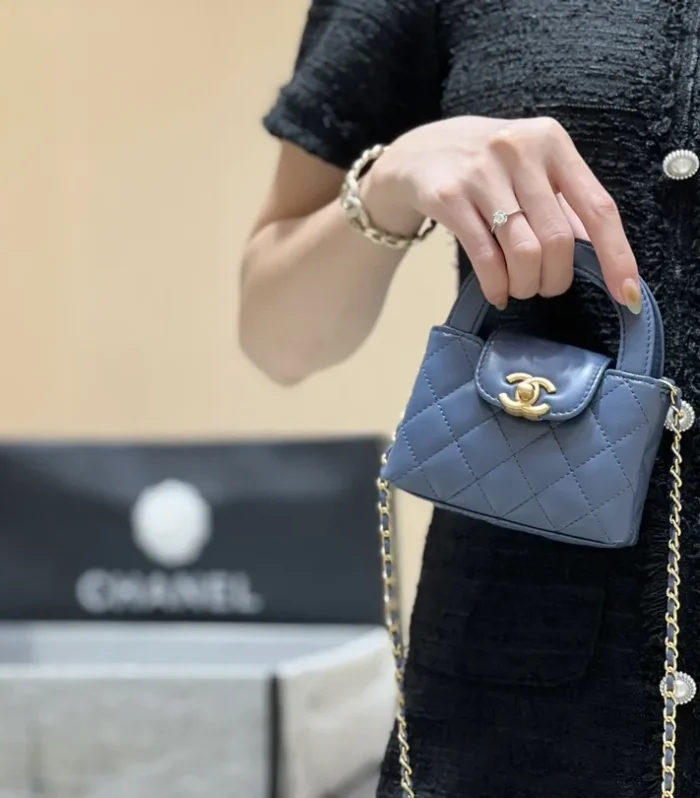 Exclusive Model Bag