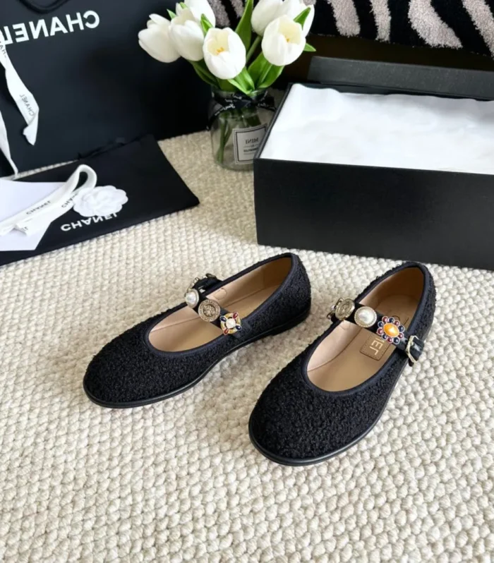 CC MARY JANES BLACK WOOL TWEED AND FABRIC